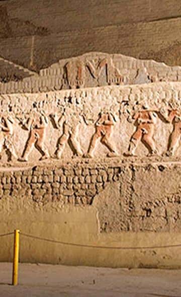 Los adobes con marcas y la organización del trabajo en la sociedad Moche