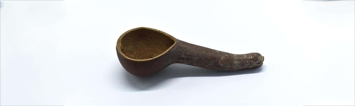 Spoons in ancient Peru