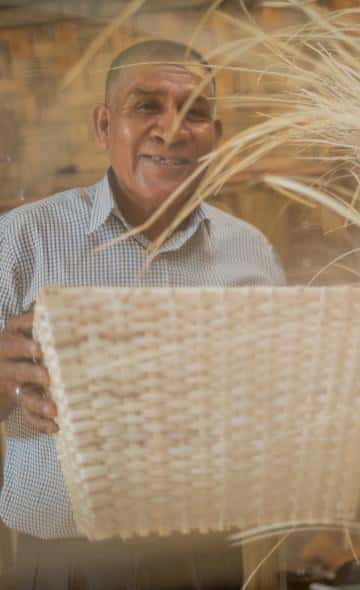 Trabajo Artesanal: Cestería, tradición y cultura en cada Hebra