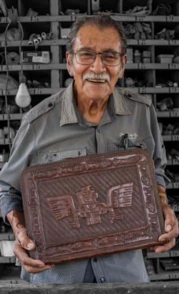 Serie Trabajo Artesanal: Cuero en el antiguo Perú "Tradición y Transformación"