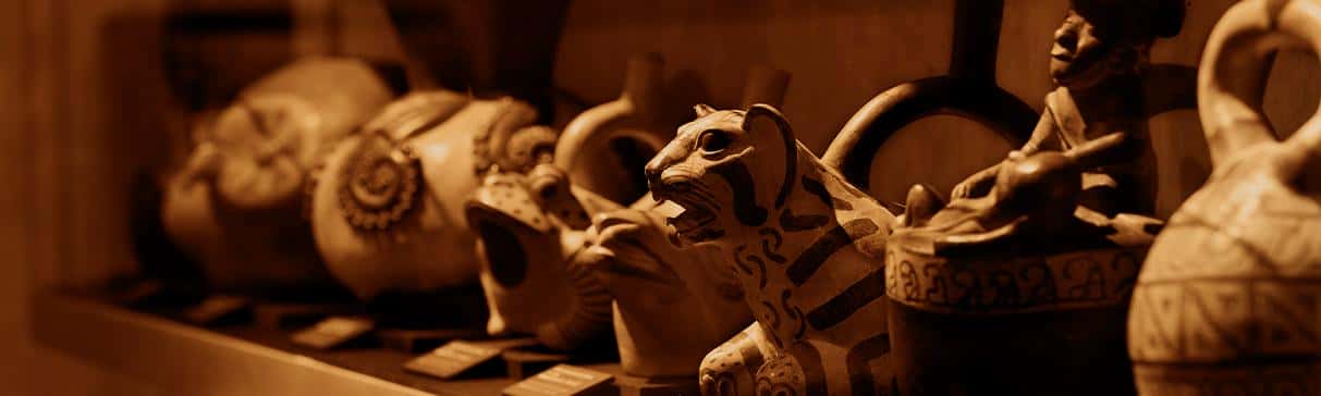 Luis Guillermo Lumbreras y el análisis de la gestión de colecciones en el Perú